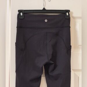 lululemon leggings with pockets size 4 - black - cropped 23” inseam